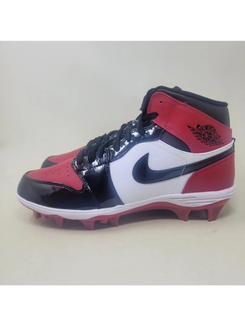 Nike Air Jordan 1 Mid TD Cleat 'Bred Toe’ Men’s Size 10.5 FJ6805-601